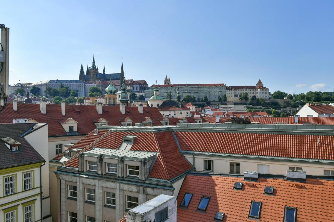 Amazing Charles Bridge Apartment Prague Exterior photo
