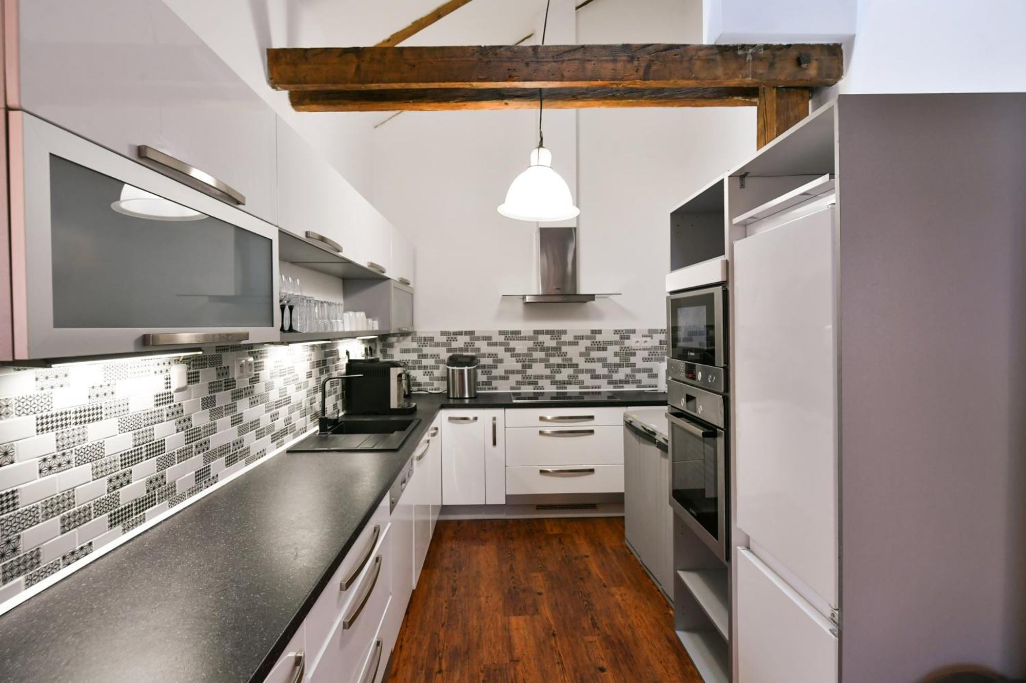 Amazing Charles Bridge Apartment Prague Exterior photo