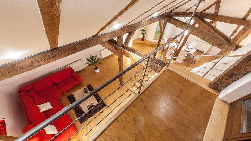 Amazing Charles Bridge Apartment Prague Room photo
