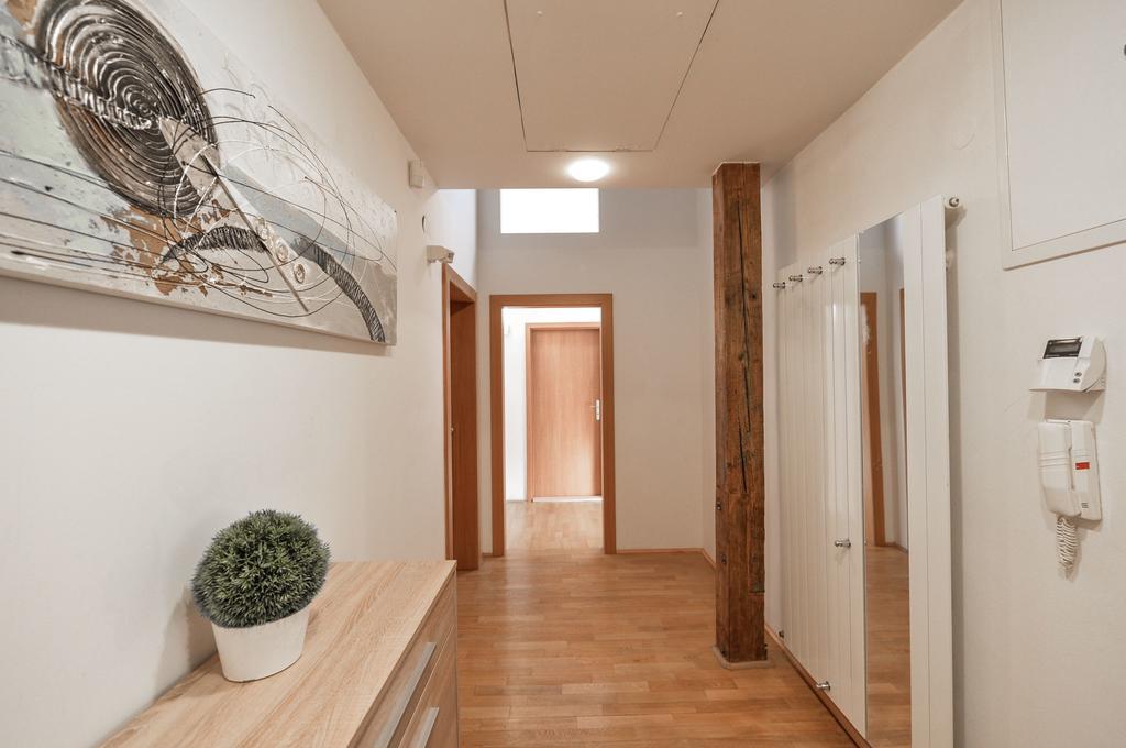 Amazing Charles Bridge Apartment Prague Exterior photo